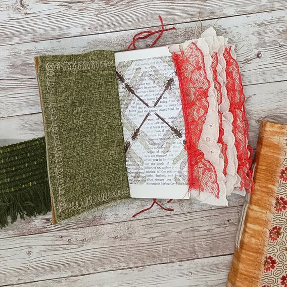 Small Red Floral Junk Journals, Handmade Recycled Journals, Chunky Junk Journals - Picture 6 of 16